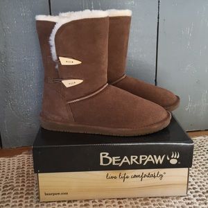 Bearpaw Abigail boots